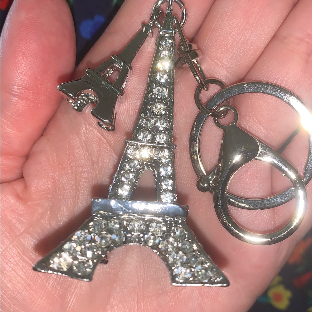 Eiffel Tower purse/bag charm Keychain w/crystals
